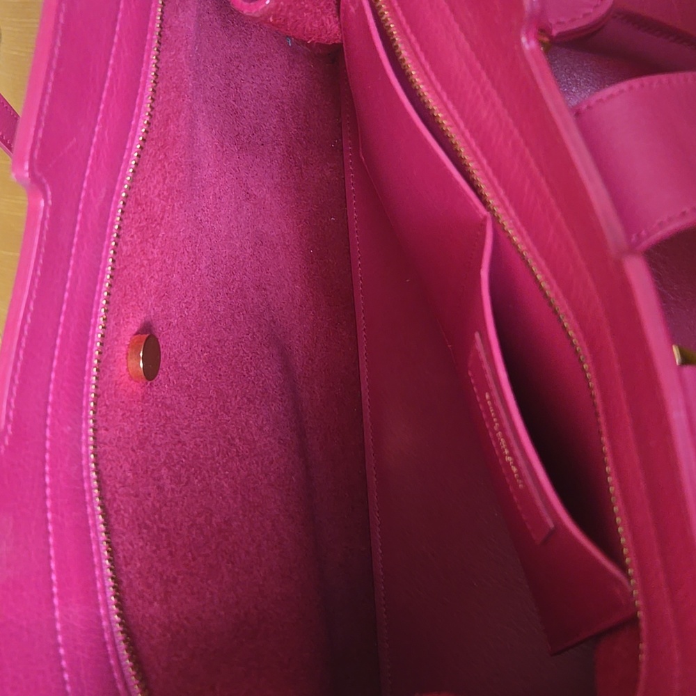 SAINT LAURENT Pink Leather Handbag - Picture 6 of 11